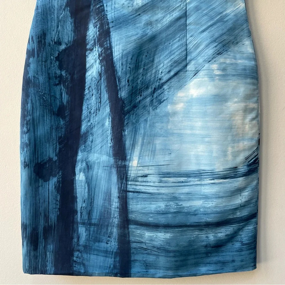 Carolina Herrera Blue Brush Stroke Abstract Sheath Dress MSRP $2,290 Size 8 - Picture 5 of 10